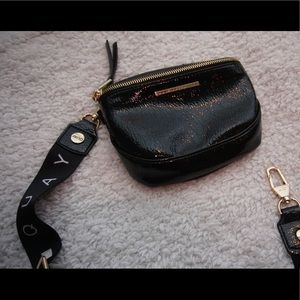 quay fanny pack